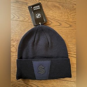Kraken beanie